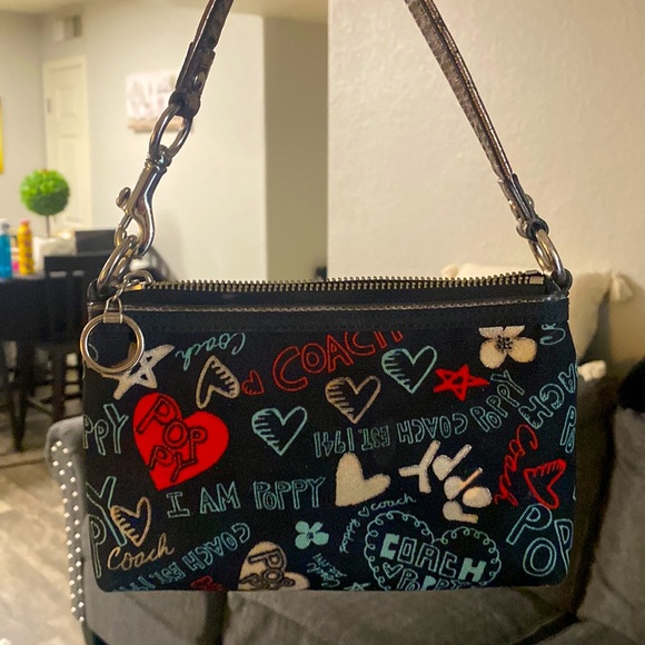 Vintage discontinued coach poppy hand bag small - Picture 2 of 2